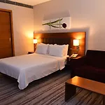 酒店 科尼亚希尔顿花园旅馆