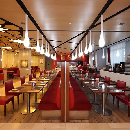 Hilton Garden Szálloda 5*