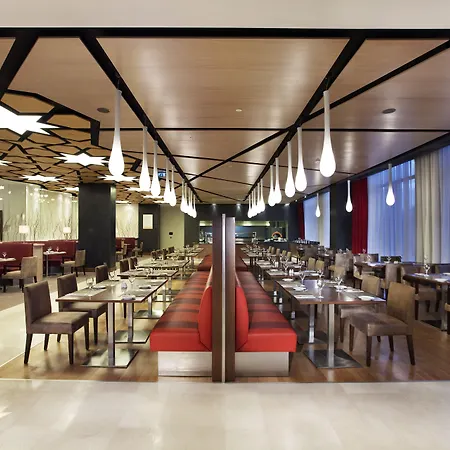 酒店 科尼亚希尔顿花园旅馆